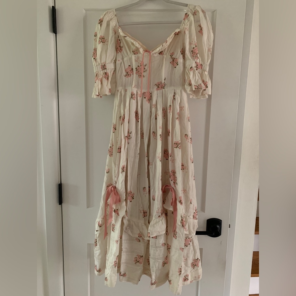 Lace Made floral dress size medium